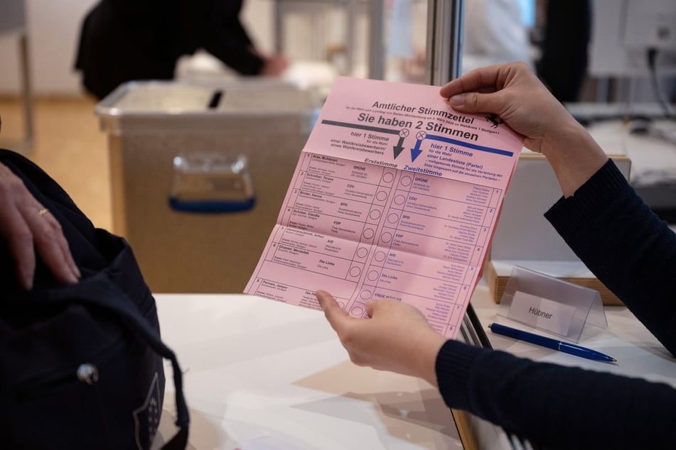Bei der Landtagswahl 2026 werden zwei Stimmen anstatt einer angekreuzt. Gewählt werden kann bereits ab 16 Jahren.