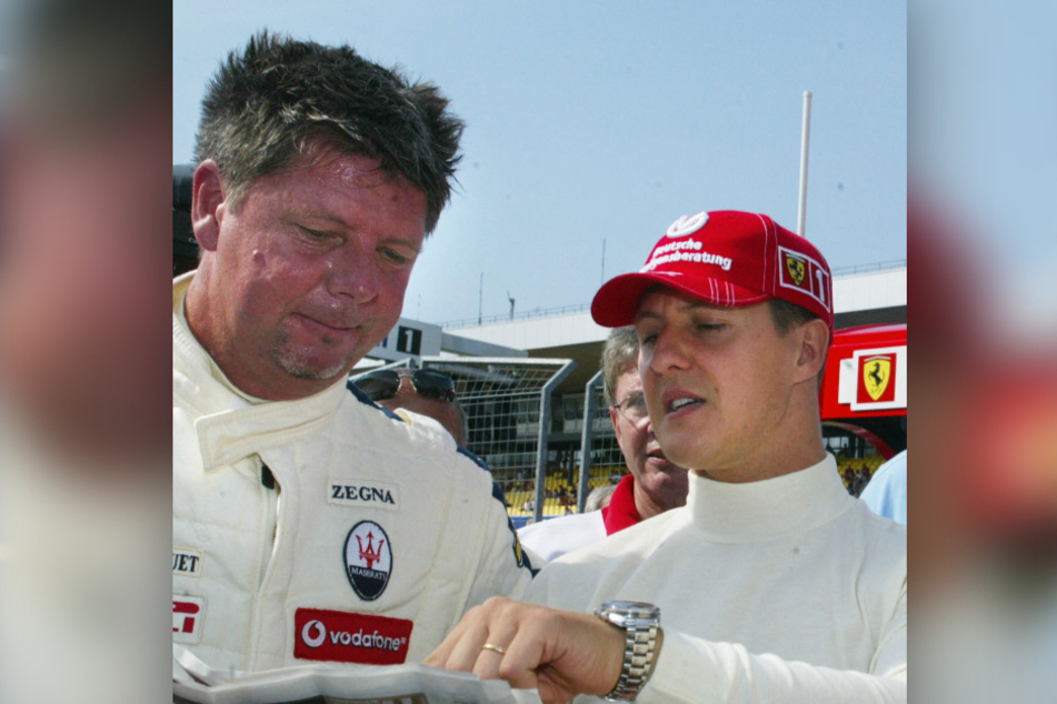 RTL-Urgestein Heiko Waßer (65, l.) mit Michael Schumacher (54) vor dem Großen Preis von Deutschland 2004. (Archivfoto)