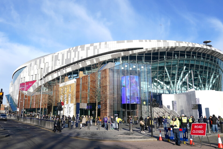 Das 2019 neu eröffnete Tottenham-Stadion befindet sich auf der High Road im Nordosten Londons.