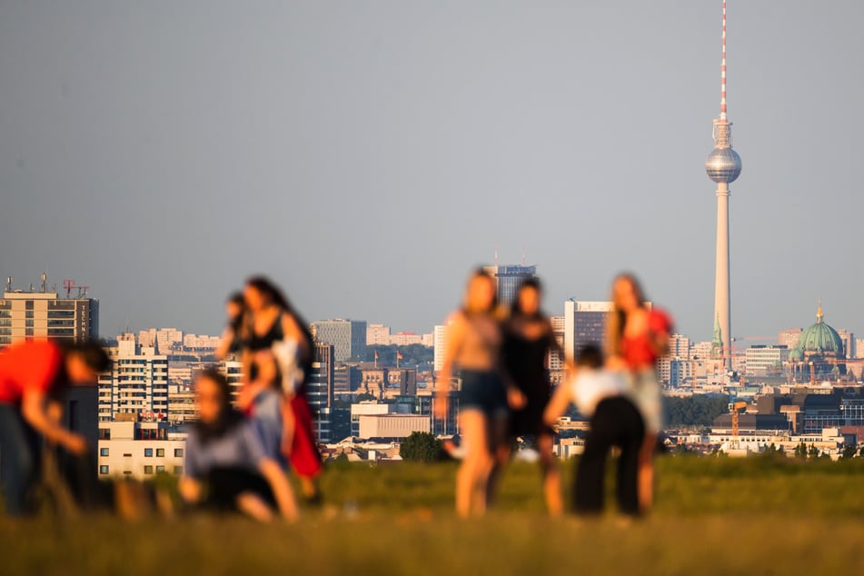 Berlin hat weniger Menschen als gedacht - und somit ein Problem!