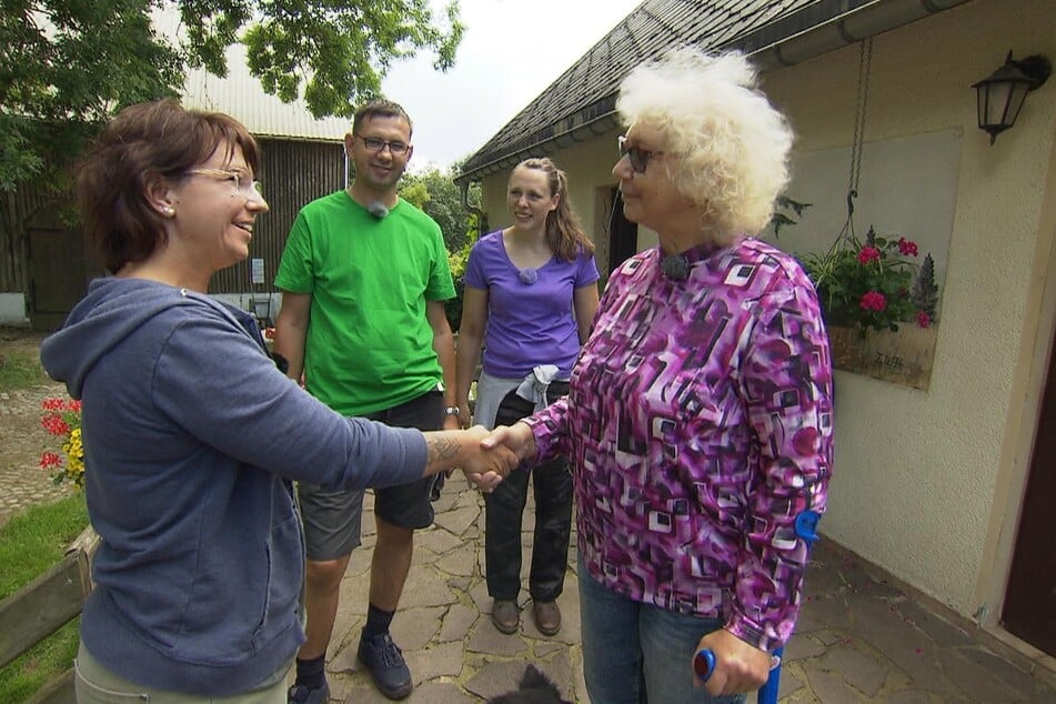 Sandra scheint einen besseren Eindruck beim "Bauer sucht Frau"-Kandidaten zu hinterlassen.
