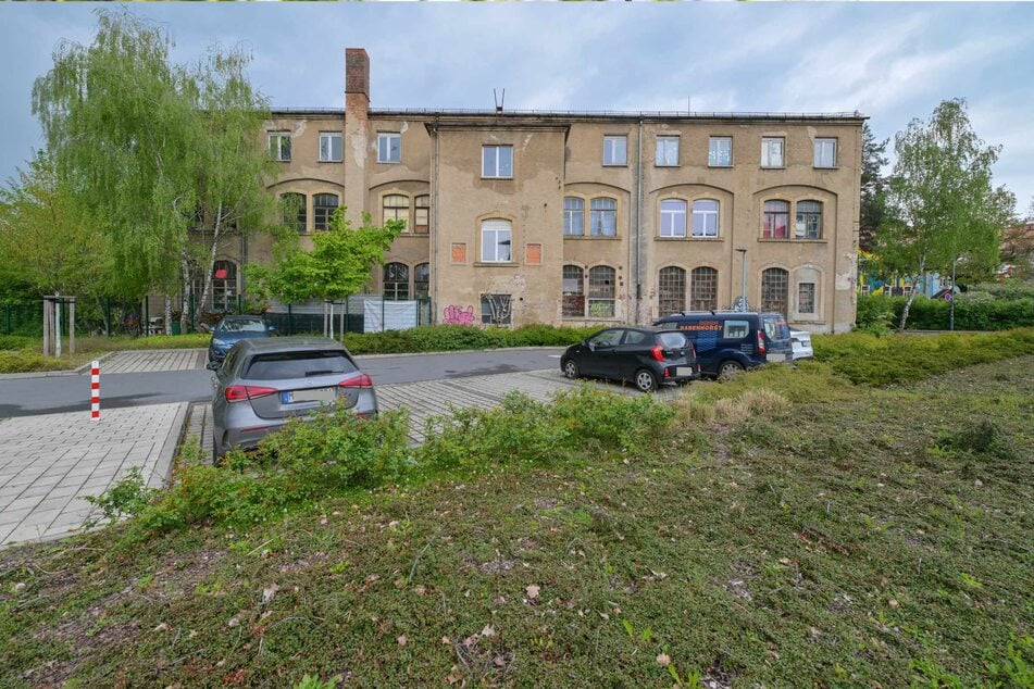 Sanierungsbedürftiges Refugium: das Haus an der Meschwitzstraße.