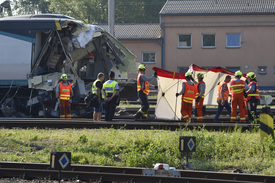Fahrgäste kamen bei dem Unglück nicht zu Schaden.