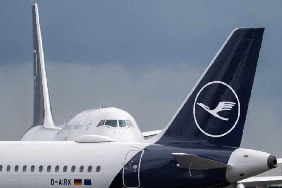 Mit einem eigenen Abschiebeterminal in München will der Bund die Zahl der Abschiebungen deutlich erhöhen. (Symbolbild)