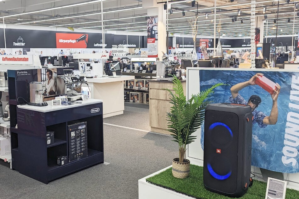 MediaMarkt erstrahlt nach Umbau im neuen Glanz.