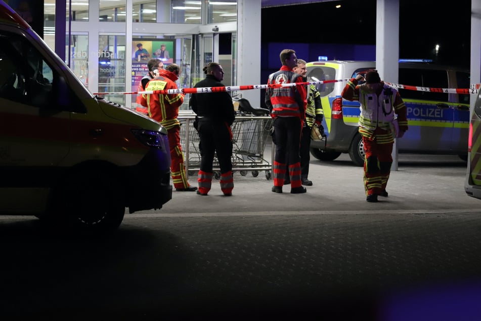 Drama in Südhessen: Zwei Menschen sterben durch Schüsse in Aldi-Markt