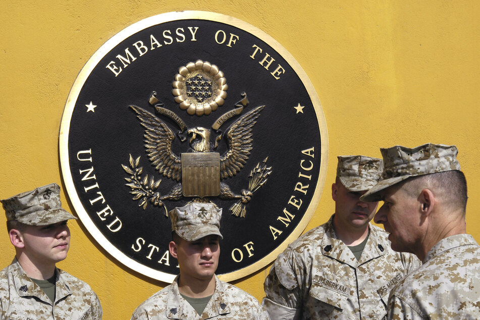 Around 3,000 troops will be sent to evacuate the US embassy in Kabul.