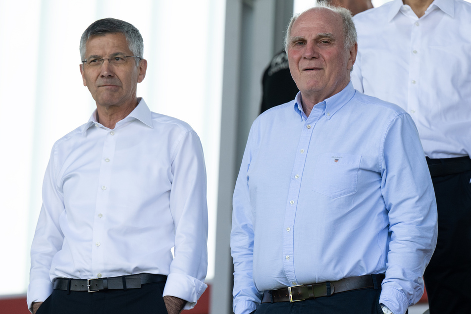 Ihr Wort hat Gewicht: Bayern-Präsident Herbert Hainer (69) und Klub-Patron Uli Hoeneß (71).