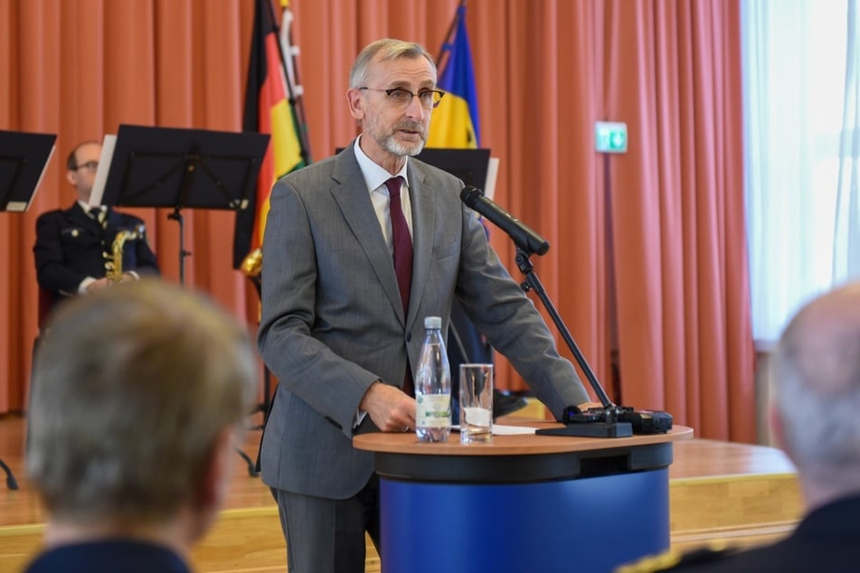 Sachsens Innenminister Armin Schuster (61) hielt eine Rede.
