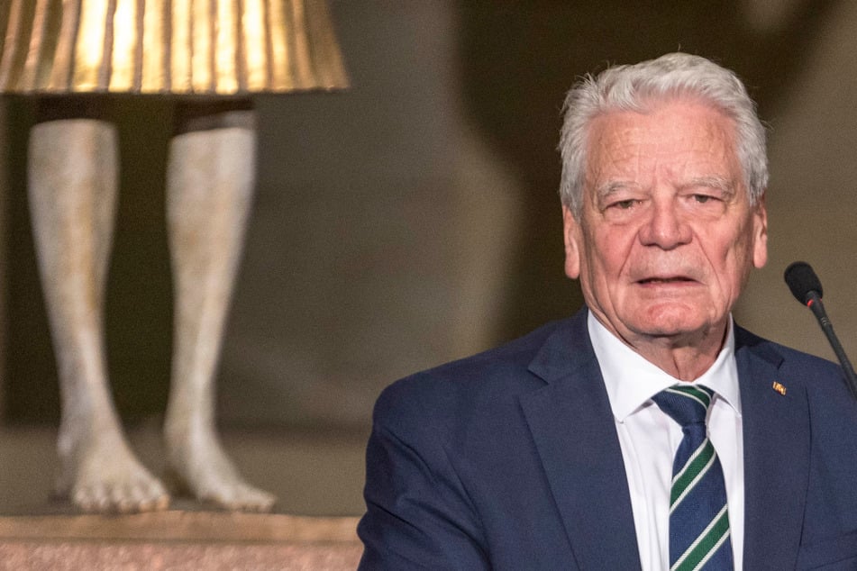 Altbundespräsident Gauck findet mahnende Worte in der Sächsischen Staatskanzlei