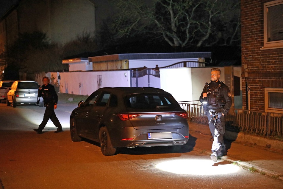 Die Polizei ist in Rostock-Dierkow im Einsatz.