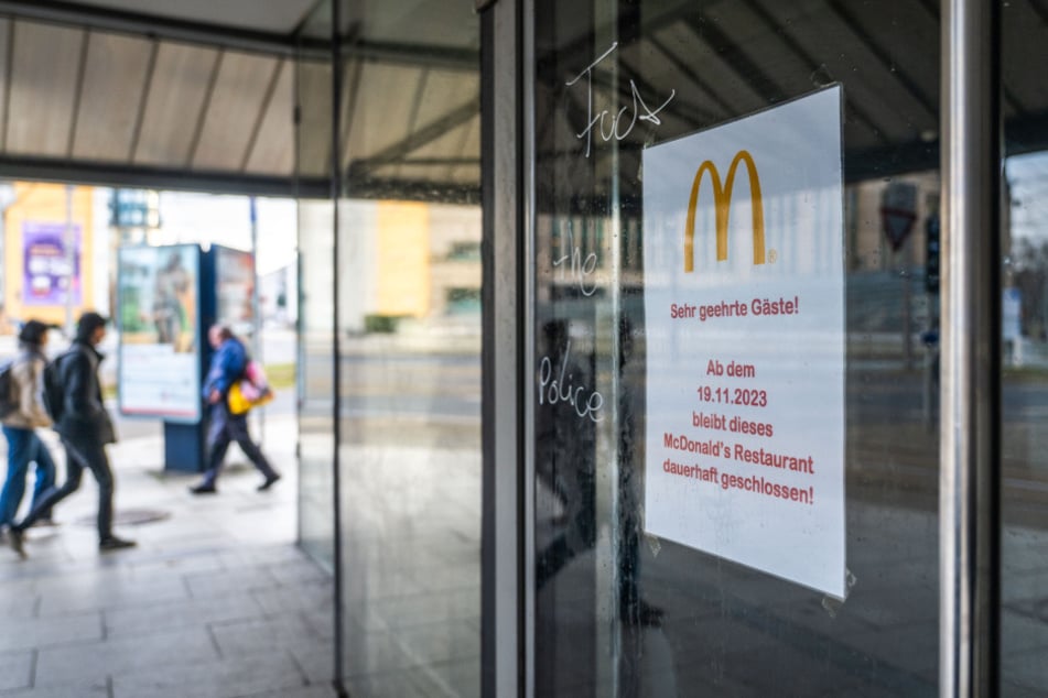 Der neue Servicepunkt zieht im April in die ehemalige McDonalds-Filiale an der Zenti ein. Dieser wird von der Polizei und dem Stadtordnungsdienst betrieben.