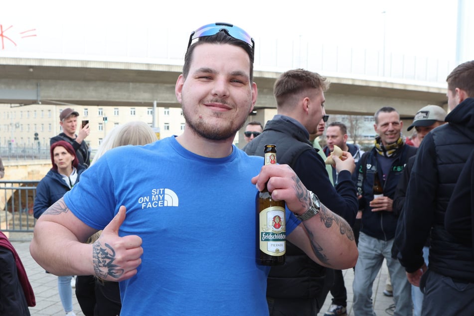 Sören (26) findet, dass der neue Teil mit dem originalen Ohrwurm-Hit mithalten kann.