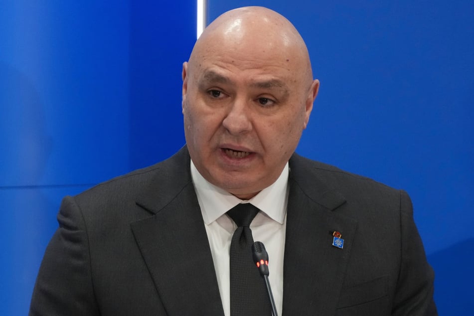 Libanons Präsident Joseph Aoun (62) sagt, dass die Waffenruhe auf den gesamten Libanon ausgeweitet werden solle.