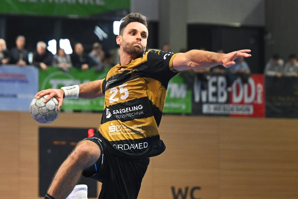 HCE-Kapitän Sebastian Greß führte sein Team in Krefeld zum zehnten Saisonsieg.(Archivbild)