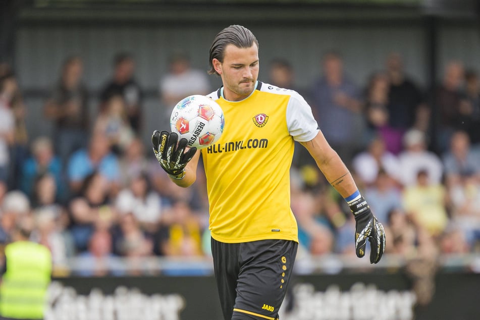 Sollte SGD-Keeper Tim Schreiber (23) die Kugel acht Sekunden in den Händen halten, würde es Ecke für den Gegner geben.