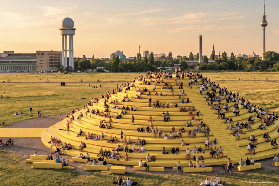 Braucht es das? Eine Pyramide auf dem Tempelhofer Feld.