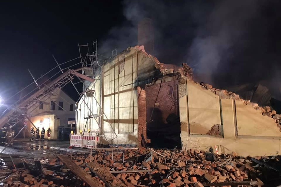Im Oktober 2021 wurde eine Lagerhalle in Quedlinburg durch Brandstiftung zerstört.