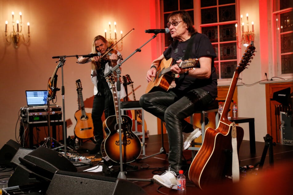 Dieter "Maschine" Birr (82, r.) war bereits mehrmals in Schwarzenberg. Über einen neuen Termin soll bereits gesprochen werden.