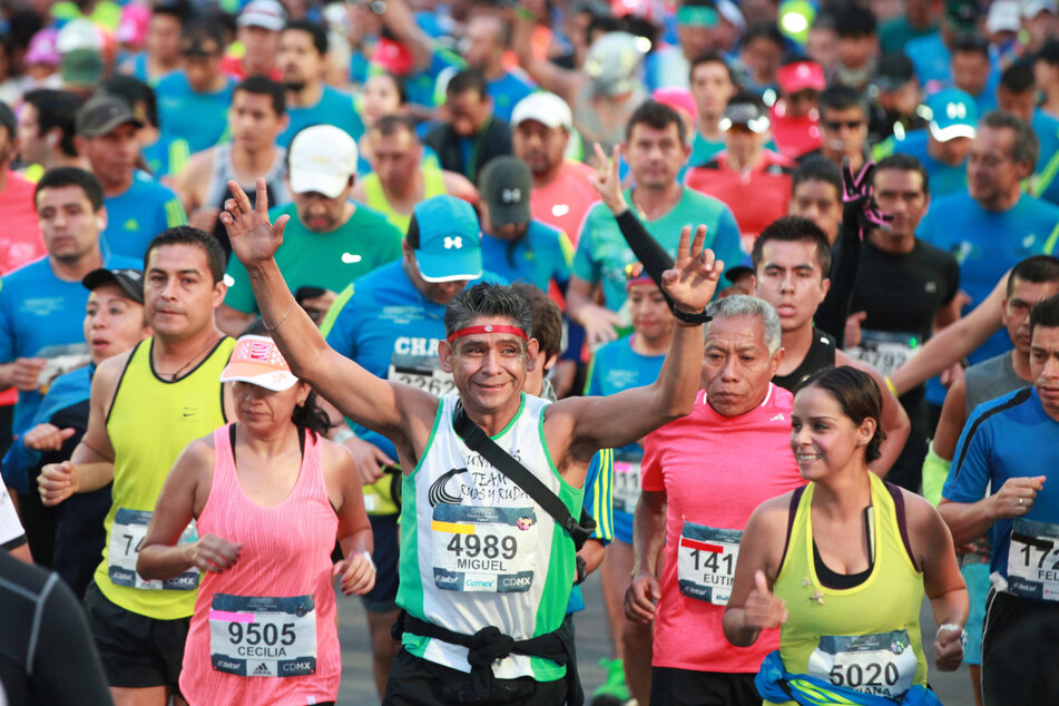 Knapp 19.000 Menschen sollen am diesjährigen Mexiko-Marathon teilgenommen haben. (Archivbild)
