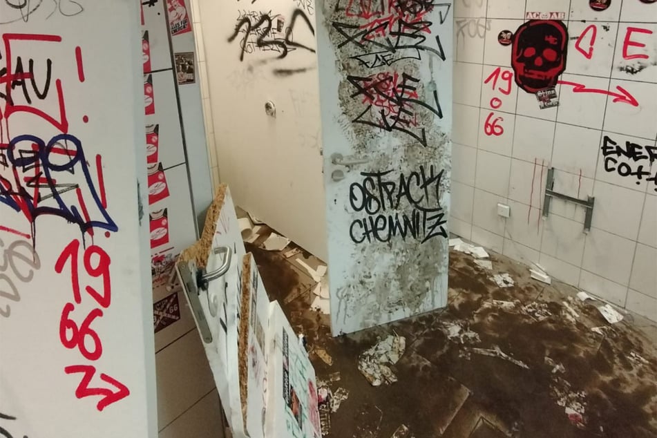 Cottbus-Fans wüteten am Samstag im Sanitärbereich des Gastgebers und Rivalen SV Babelsberg.