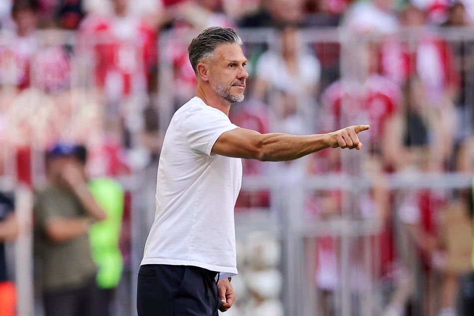RB-Coach Martin Demichelis (45) hat in den nächsten Wochen definitiv noch sehr viel Arbeit vor sich.