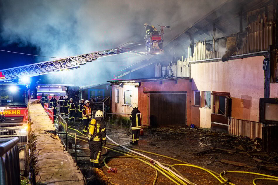 Ein Schweinestall auf dem Gelände des früheren Klosters Gnadenthal in Hünfelden wurde durch einen Brand zerstört.