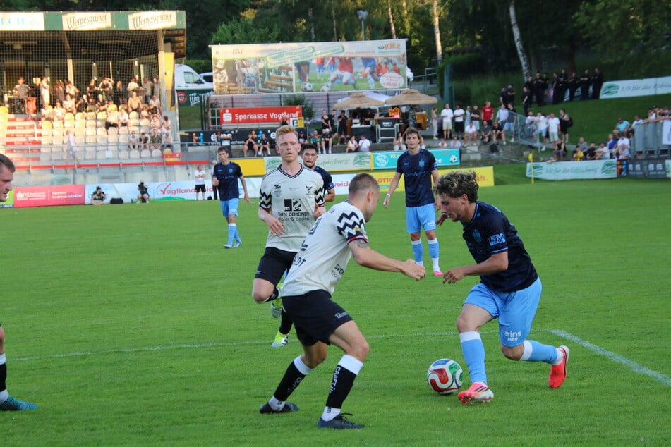 CFC-Talent Heinz Kühnreich (17), hier beim 4:1 in Auerbach, schnürte beim 14:0 gegen Adelsberg einen Doppelpack.