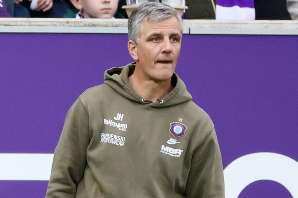 FCE-Coach Jens Härtel (56) hat Verls Berkan Taz im Blick - aber nicht nur ihn.