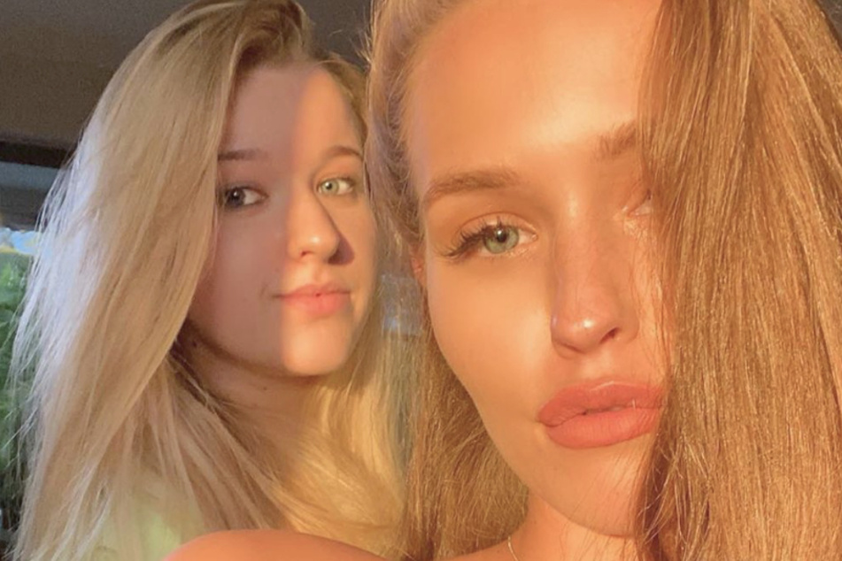 Auf Instagram posiert Adeline oft zusammen mit Schwiegermama in Spe Laura Müller (rechts).