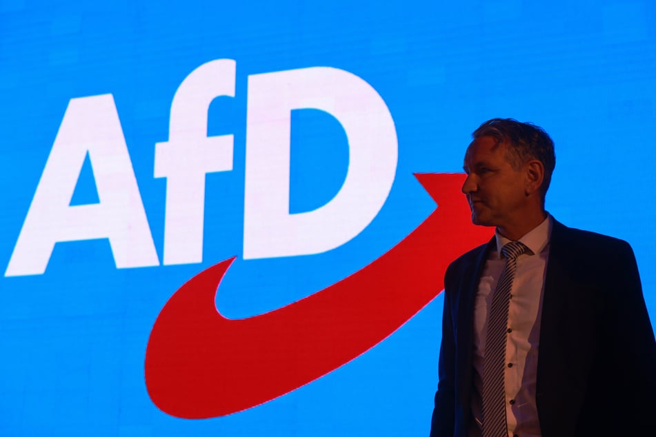 Bei der Landtagswahl im kommenden Jahr strebt Thüringens AfD-Landesparteichef Björn Höcke (51) eine Regierungsbeteiligung seiner Partei an.
