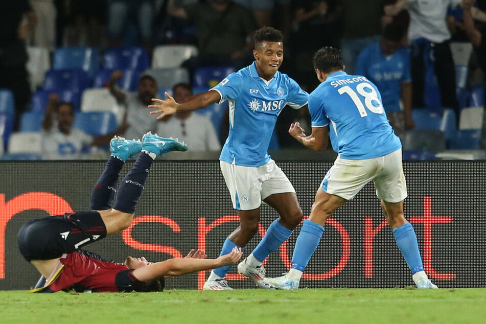 Sportlich ist David Neres (27, M.) der Start in Neapel geglückt, doch am Wochenende wurde er vorm Stadion ausgeraubt.