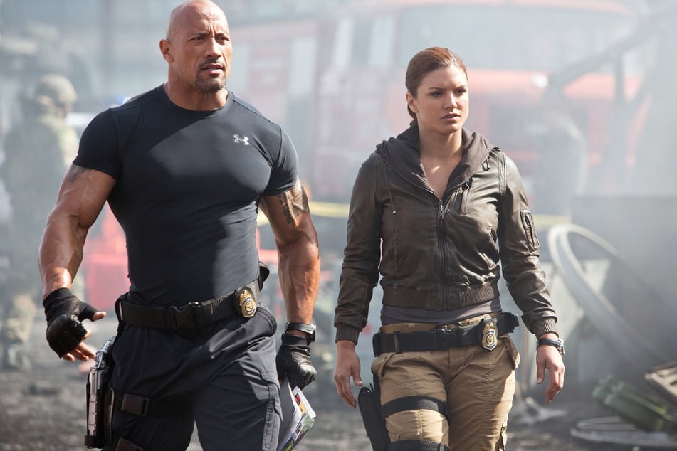 Agent Hobbs (Dwayne Johnson, 51) und seine Partnerin Riley (Gina Carano, 41) sind in "Fast &amp; Furious 6" gemeinsam im Einsatz.