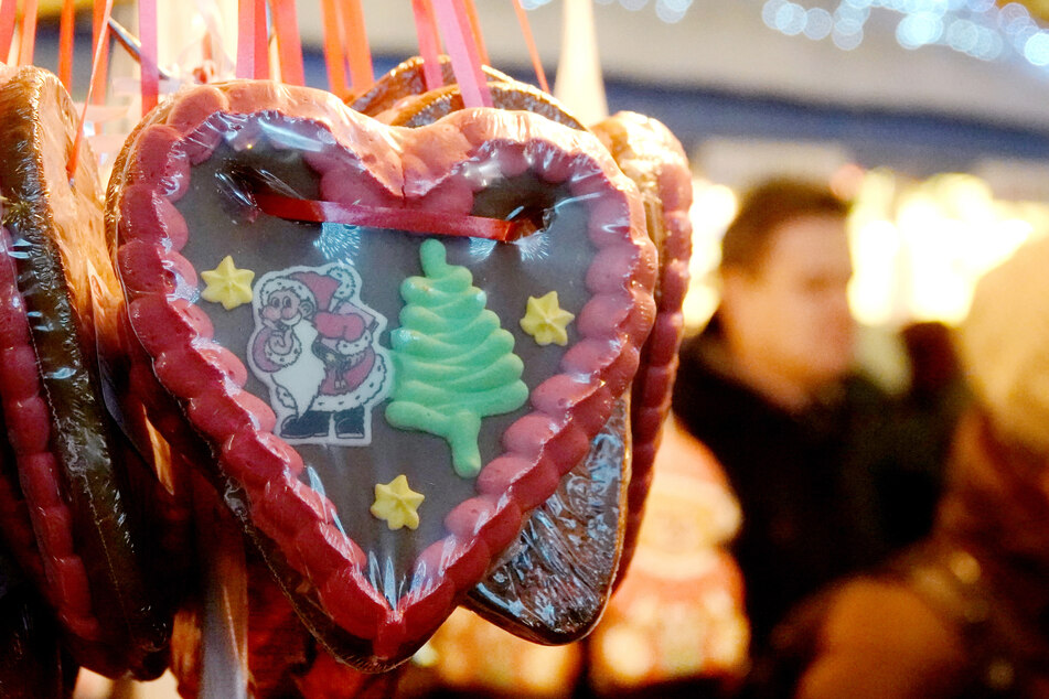 Weihnachtsmarkt in Düsseldorf fällt aus, Köln mit Absagen am Dom, Neumarkt und Heumarkt