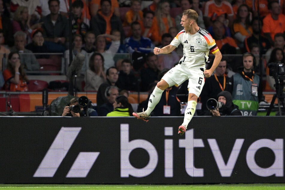 Joshua Kimmich erzielt kurz vor der Pause den Führungstreffer für Deutschland.