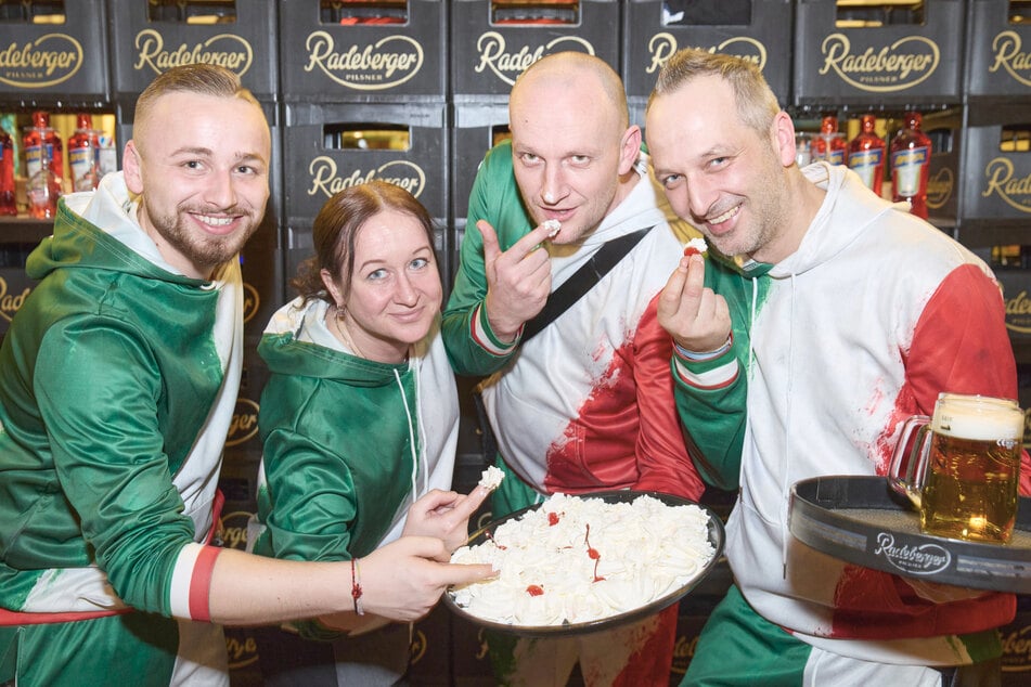 Allererste Sahne - bedient wird in italienischen Farben.