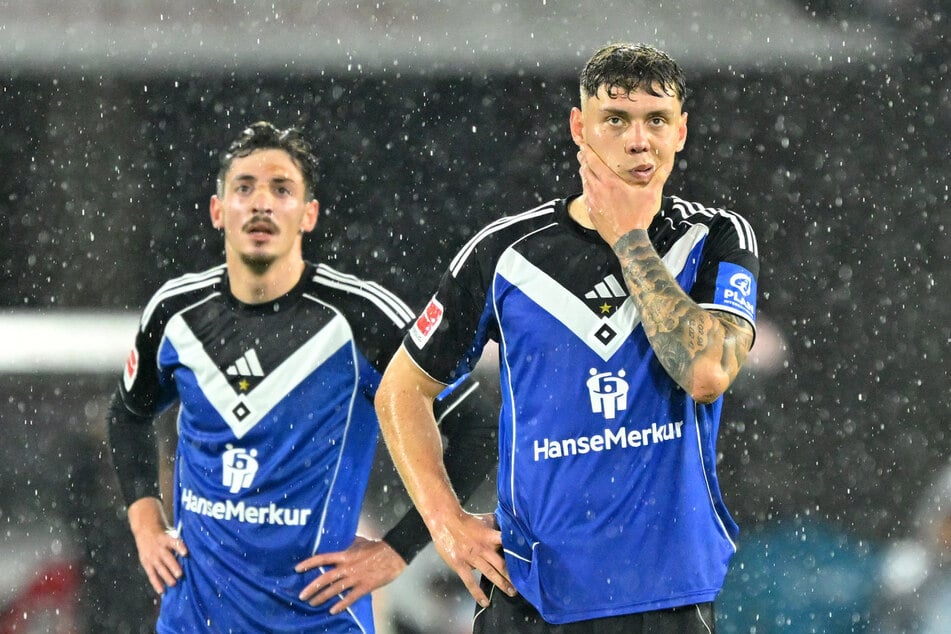 Nicolai Remberg (25, r.) war mit den Schiedsrichter-Entscheidungen überhaupt nicht einverstanden.