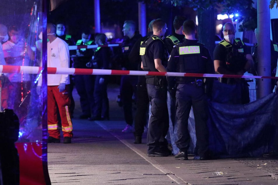 Der Angeklagte soll den 42-Jährigen vor einer Shisha-Bar in Berlin-Wedding erschossen haben.