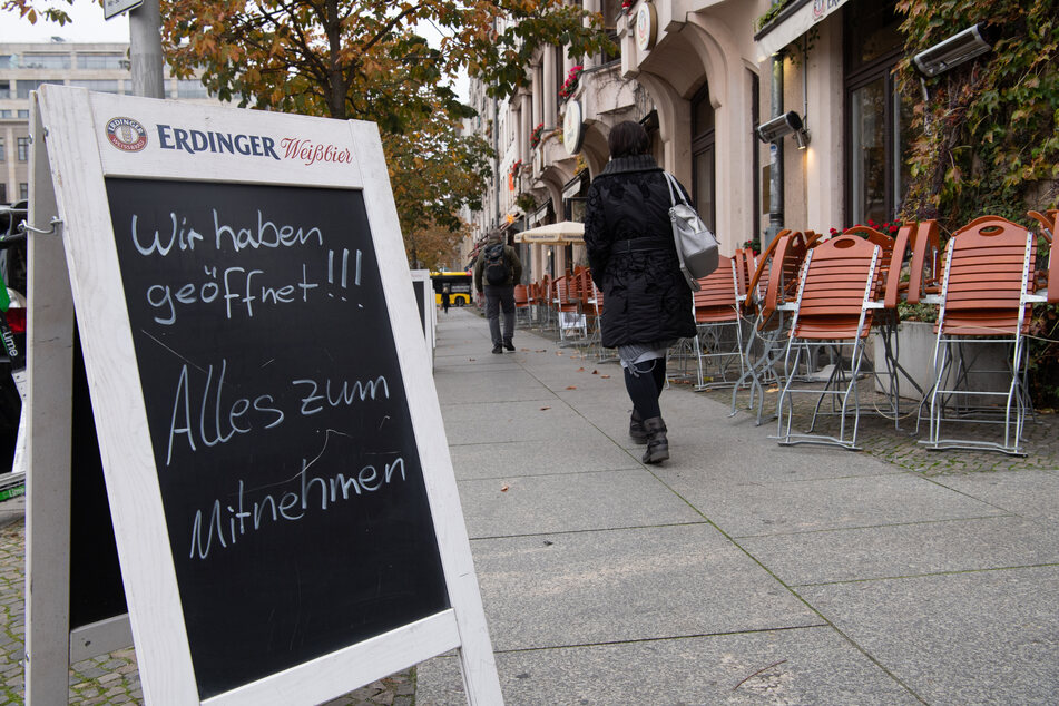 Auch im Dezember gilt: Restaurants müssen geschlossen bleiben. Die Mitnahme der Speisen ist aber erlaubt.