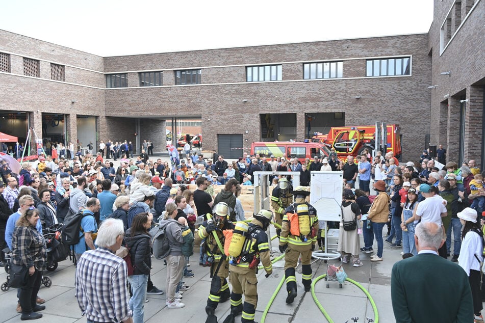 Tausende Besucher strömten zum Tag der offenen Tür.