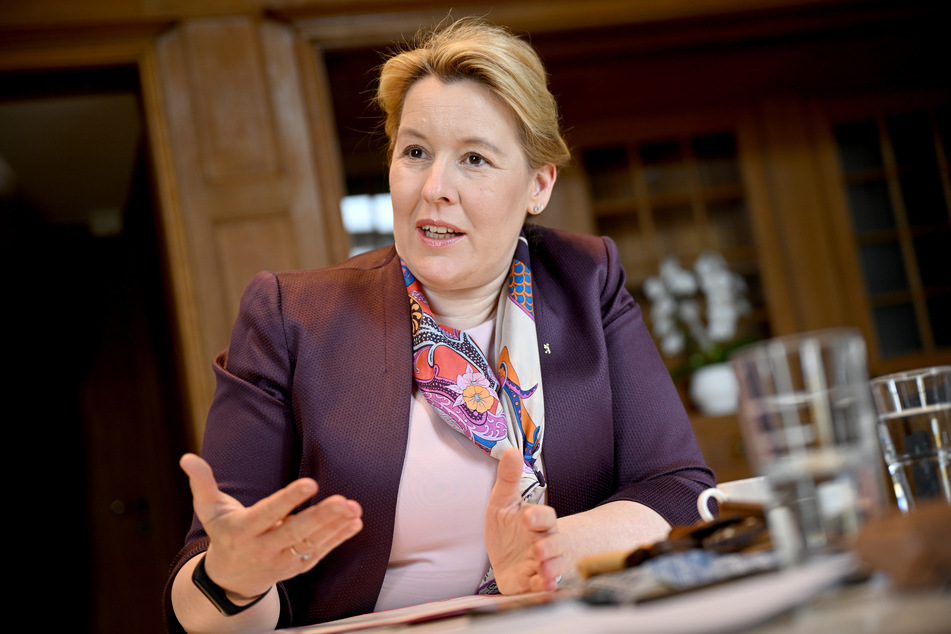 Franziska Giffey (45, SPD), Berliner Senatorin für Wirtschaft, will die Förderung beim Klimaschutz ausweiten.