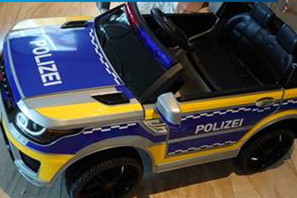 Die Polizei in Bad Kissingen (Unterfranken) hofft bei der Suche nach dem "Polizeiauto" auf schnelle Hilfe aus der Bevölkerung.