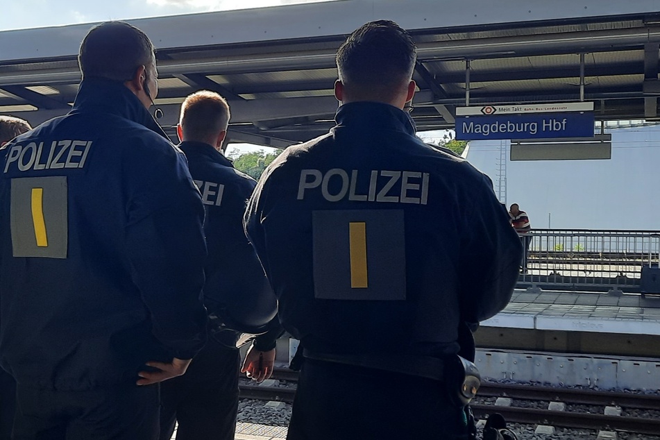 Auf Bahnhöfen in und um Magdeburg werden am Sonntag verstärkt Bundespolizisten präsent sein.