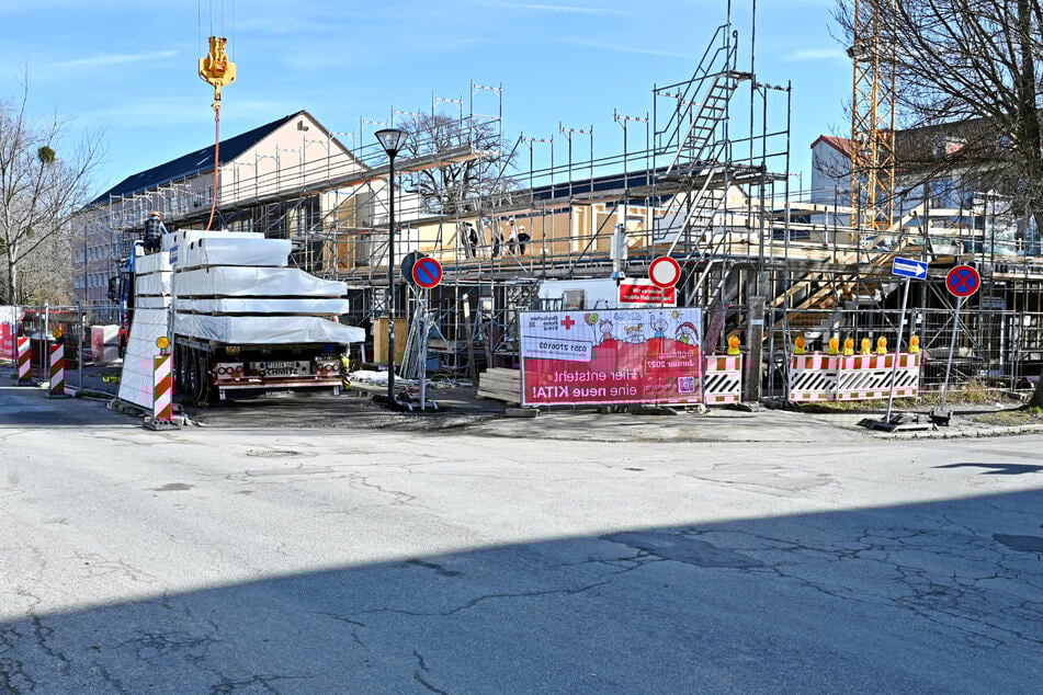 Nicht nur an der Mary-Wigman-Straße entstehen aktuell moderne Kita-Gebäude in Dresden.