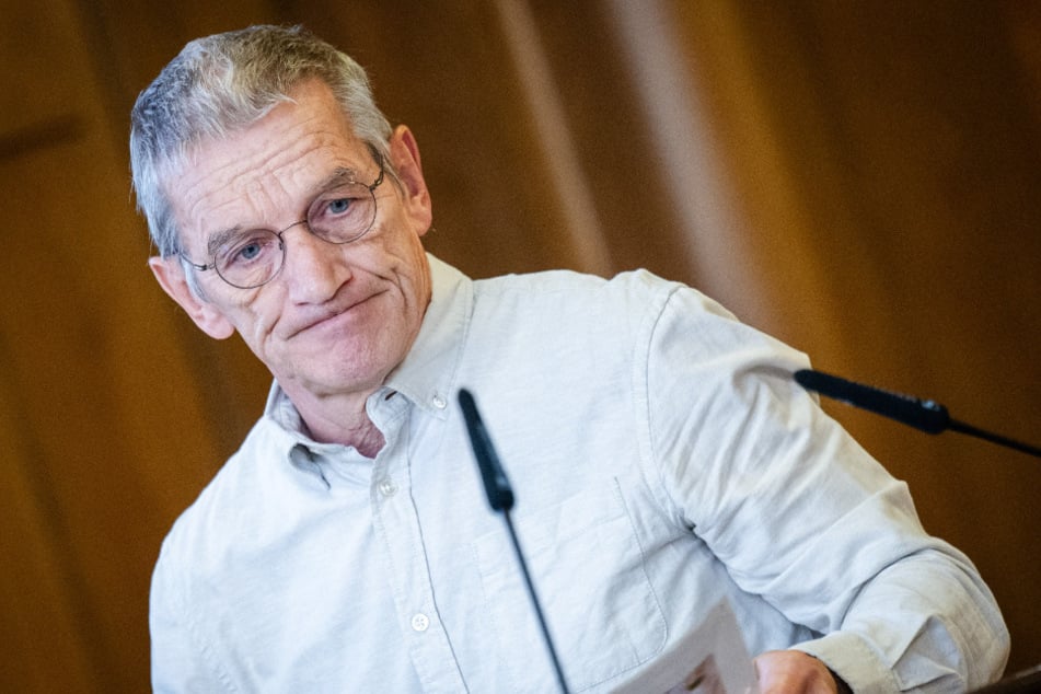 Steffen Wegert (68, AfD) findet deutliche Worte.