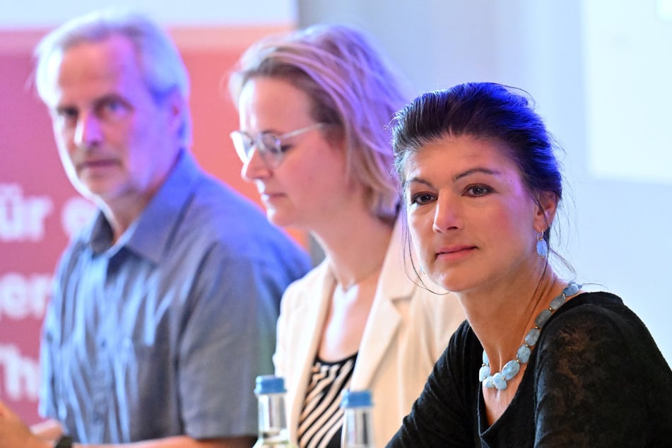 Parteigründerin Sahra Wagenknecht (55, r.) besuchte die Thüringer BSW-Fraktion in Erfurt.
