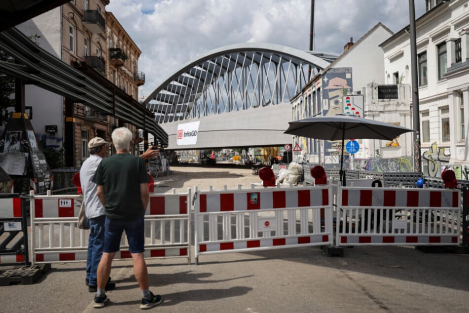 Hiobsbotschaft für Autofahrer: Sperrungen an der Sternbrücke dauern länger