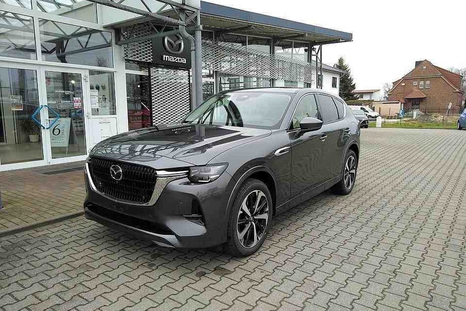 Ebenso neu und eine Nummer größer: der MAZDA CX-60 Diesel.