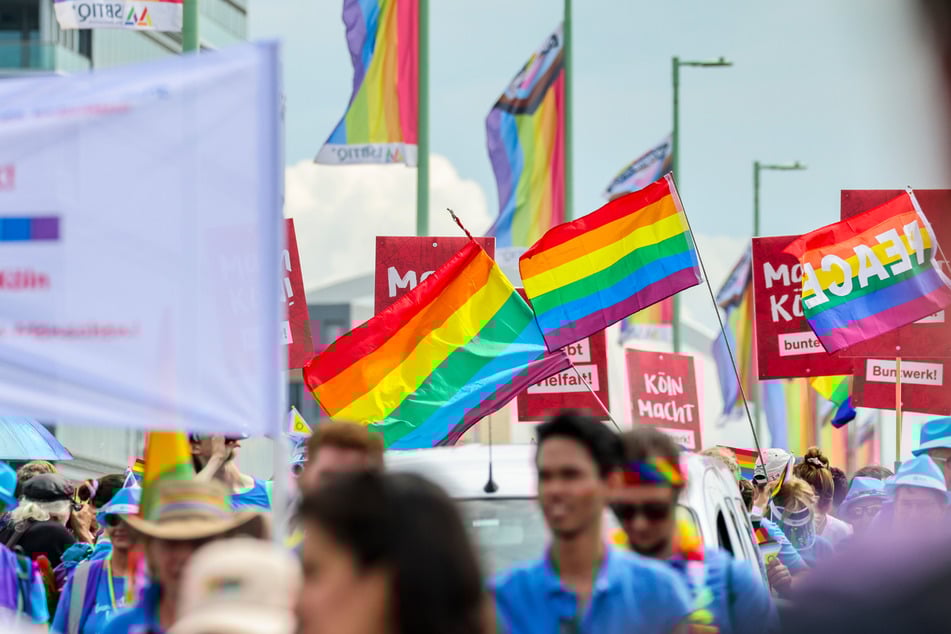 Bis zu 60.000 Teilnehmer erwartet die Kölner Polizei bei der CSD-Parade am Sonntag.