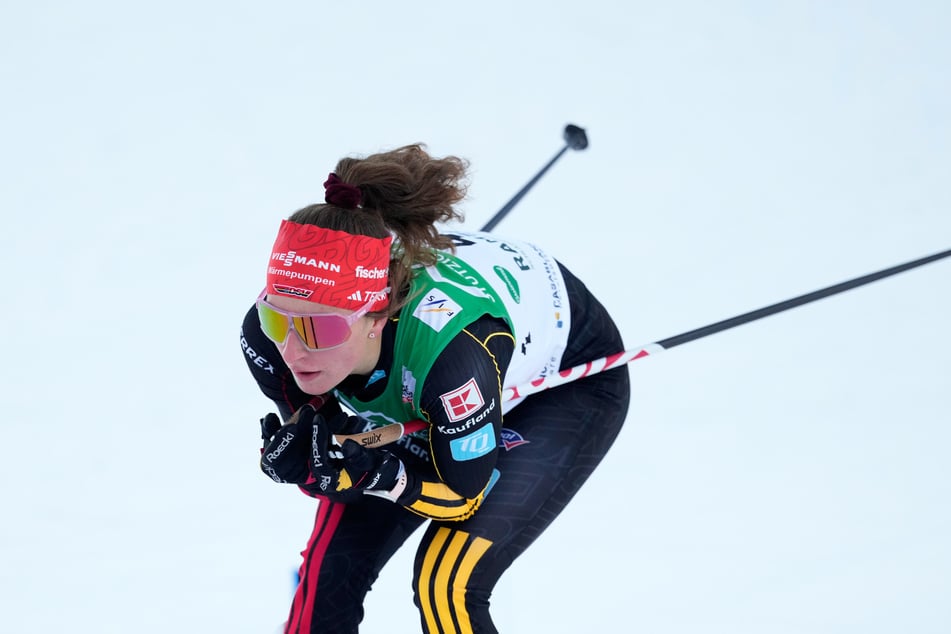 Das IOC traf 2022 die Entscheidung gegen Kombiniererinnen wegen zu wenig Variation an der Spitze und zu geringer TV-Quoten, zudem sei die Sportart zu jung. Für Nathalie Armbruster ist das alles Unsinn.